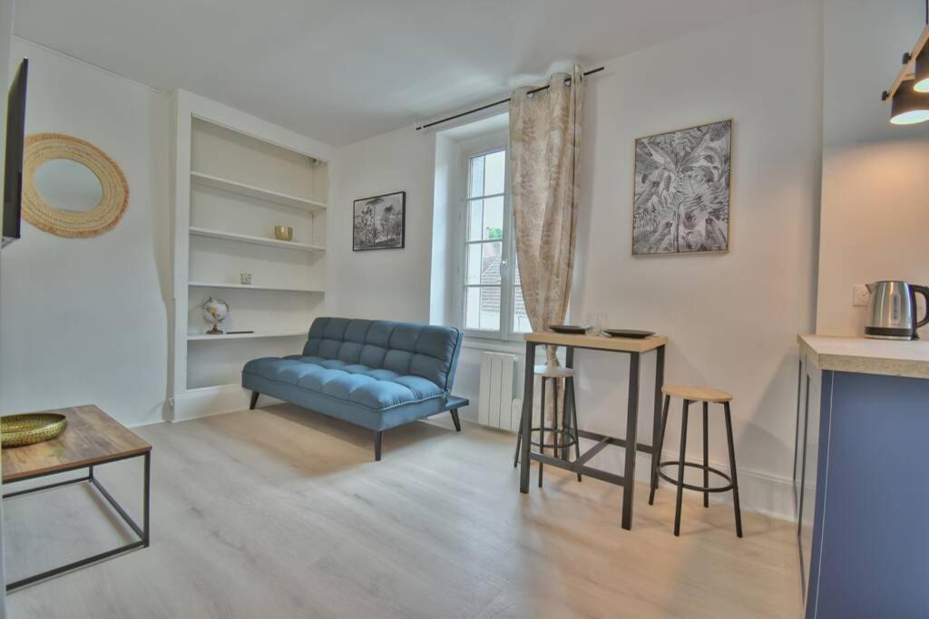 Le Sweethome Épernon Екстериор снимка